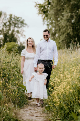 sesja rodzinna w plenerze inspiracje