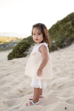 family photoshoot in Florianopolis sand dunes